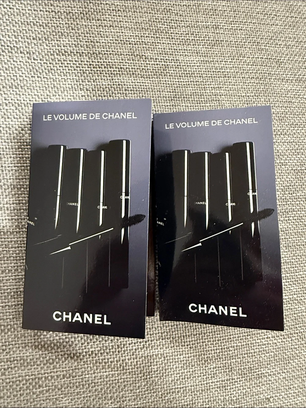 Chanel lê volume de Chanel travel size pack of black mascaras new
